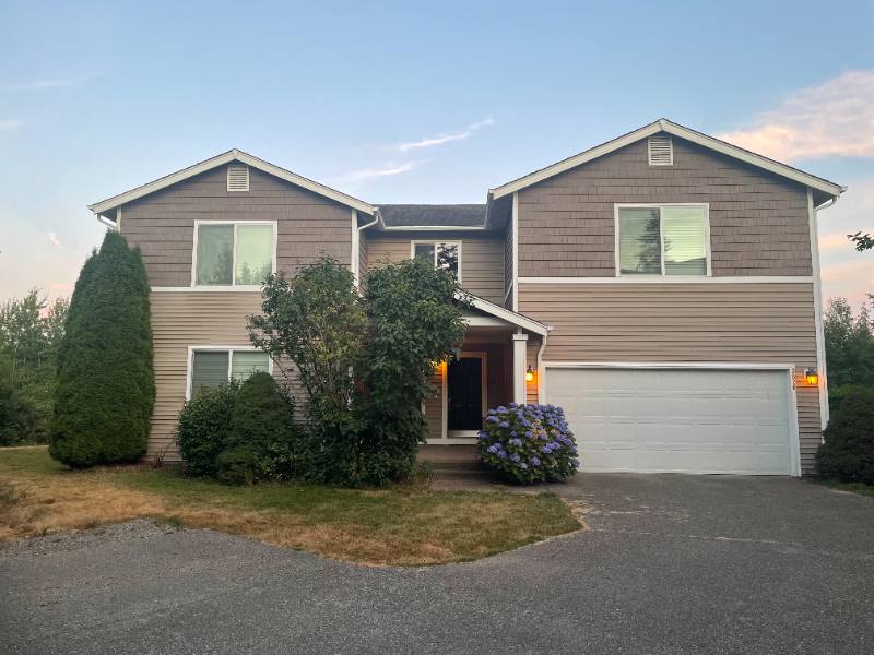House for rent at 3626 152nd St SE, Bothell, WA 98012