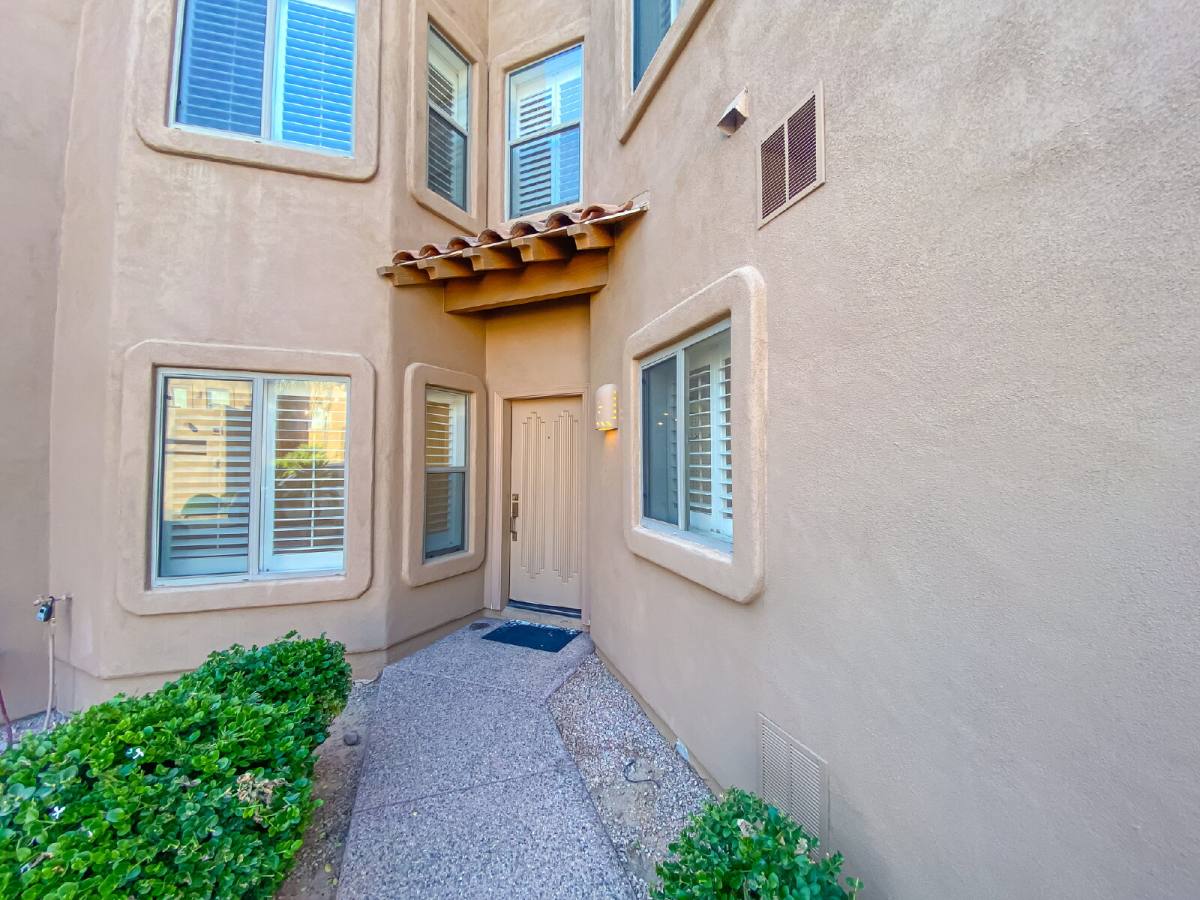 House for rent at 6540 E Redmont Dr #13, Mesa, AZ 85215