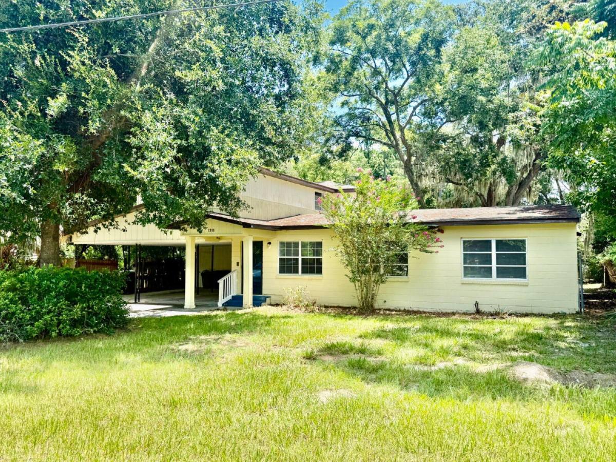 House for rent at 1311 Pullen Rd, Jacksonville, FL 32216