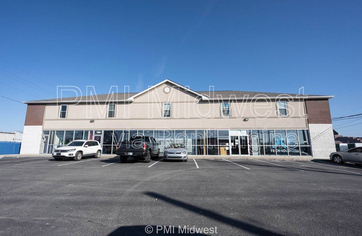 Apartment for rent at 1702 W Michigan St #9, Indianapolis, IN 46222