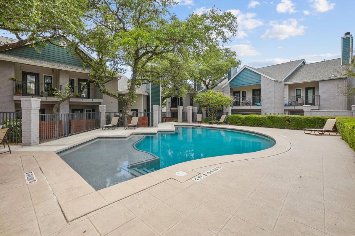 Townhouse for rent at Apex, 13999 Old Blanco Rd, San Antonio, TX 78216