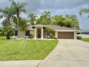House for rent at 228 Park Rd N, West Palm Beach, FL 33411