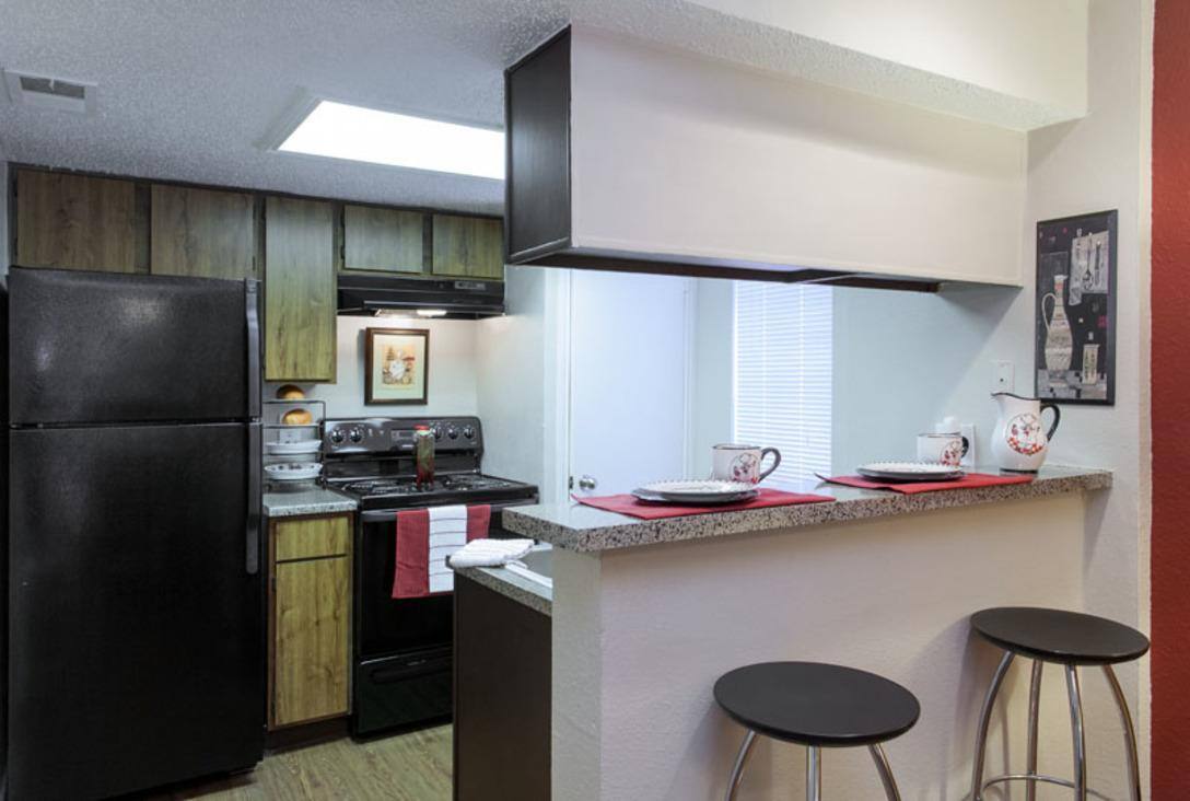 Apartment for rent at Sutton Place, 18600 Dallas Parkway, Dallas, TX 75287
