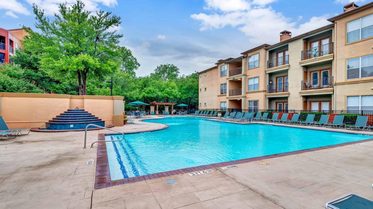 Apartment for rent at Reserve at White Rock, 9215 Garland Rd, Dallas, TX 75218