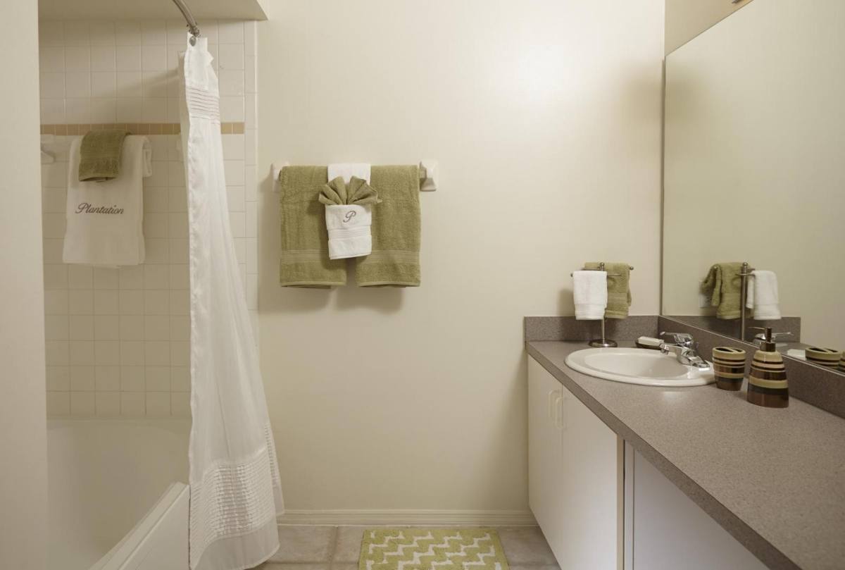 Apartment for rent at Camden Plantation Apartment Homes, 801 NW 108th Ave, Fort Lauderdale, FL 33324