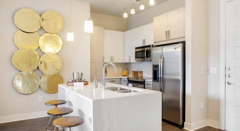 Apartment for rent at 555 Ross Avenue, 1777 N Record St, Dallas, TX 75202