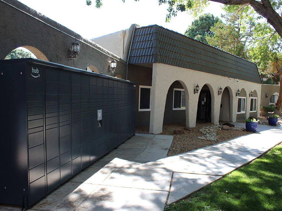 Apartment for rent at Mission Hill, 10000 Menaul Blvd NE, Albuquerque, NM 87112