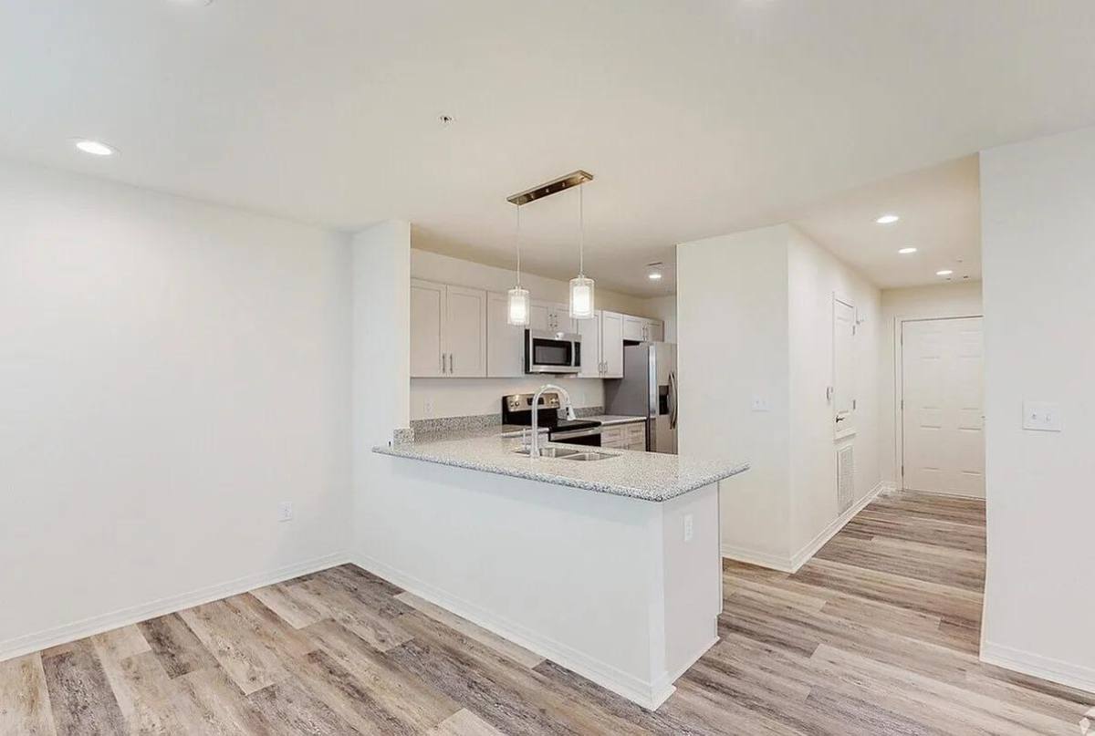 Apartment for rent at 1200 Deana Rd, Ocean Springs, MS 39564