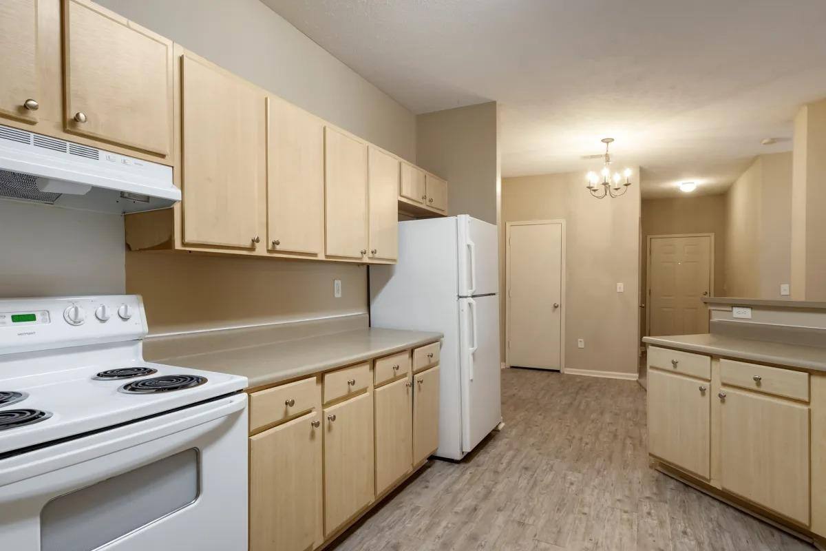 Apartment for rent at Cameron Park, 3856 Noble St, Jackson, MS 39209