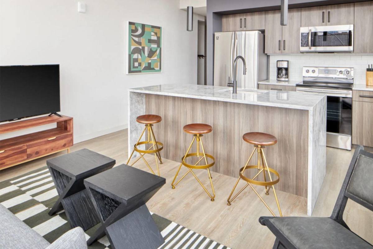Apartment for rent at 407 N 20th St, Philadelphia, PA 19130