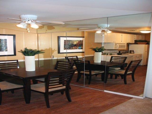 Apartment for rent at 860 W Panorama Dr, Palatine, IL 60067
