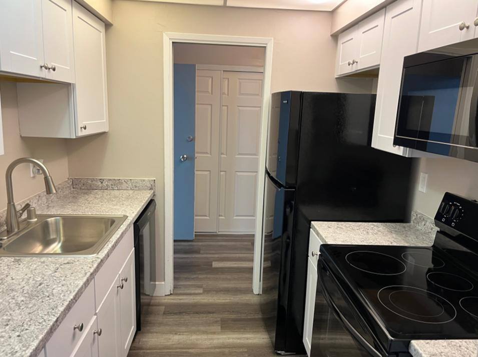 Apartment for rent at 1405 Marshall St, Redwood City, CA 94063