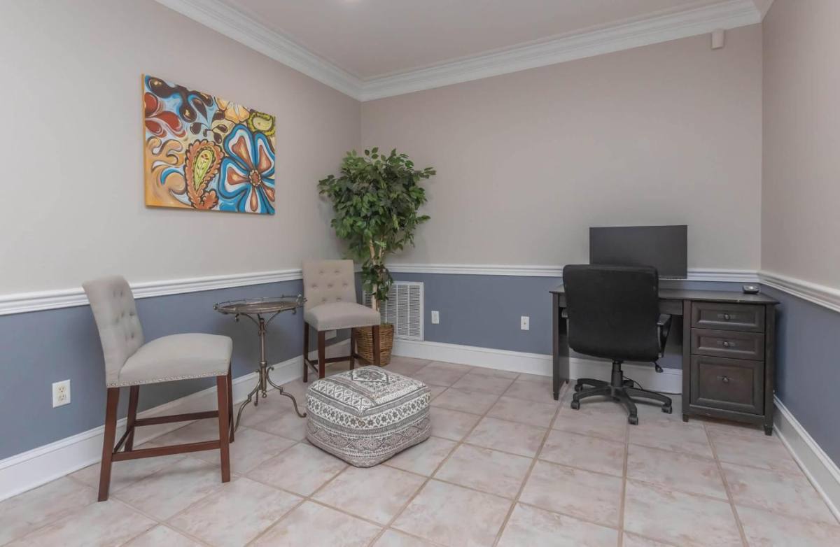 Apartment for rent at 4401 Beatline Rd, Long Beach, MS 39560