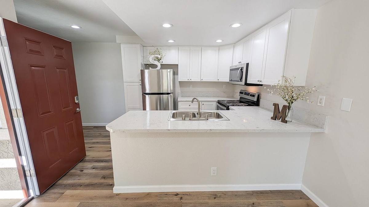 Apartment for rent at Cypress Terrace, 2100 S Cypress Ave, Ontario, CA 91762