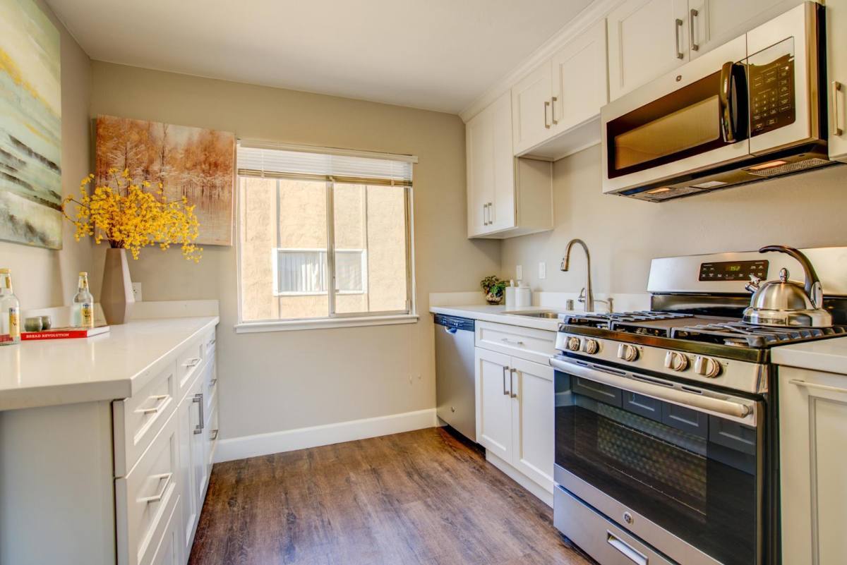 Apartment for rent at 1865 Lacassie Ave, Walnut Creek, CA 94596