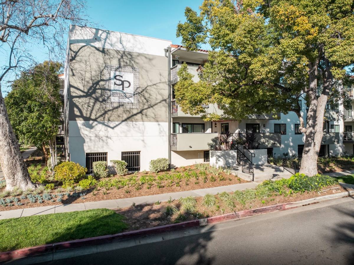 975 San Pasqual St, Pasadena, CA 91106