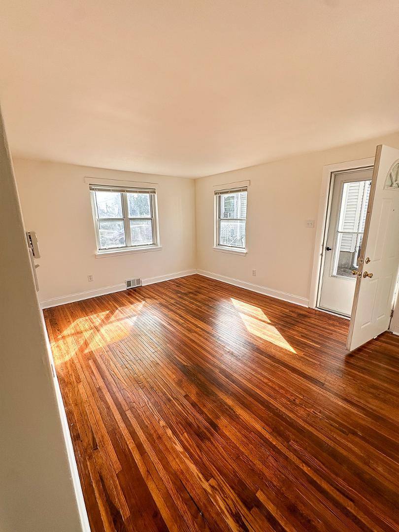 Townhouse for rent at Cedar Knoll, 221 Berkley Rd, Paulsboro, NJ 08066