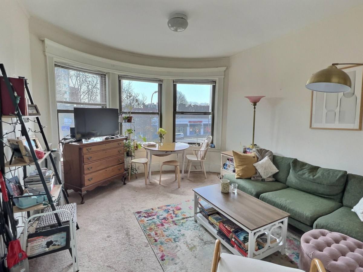 Apartment for rent at 1382 Beacon St, Brookline, MA 02446