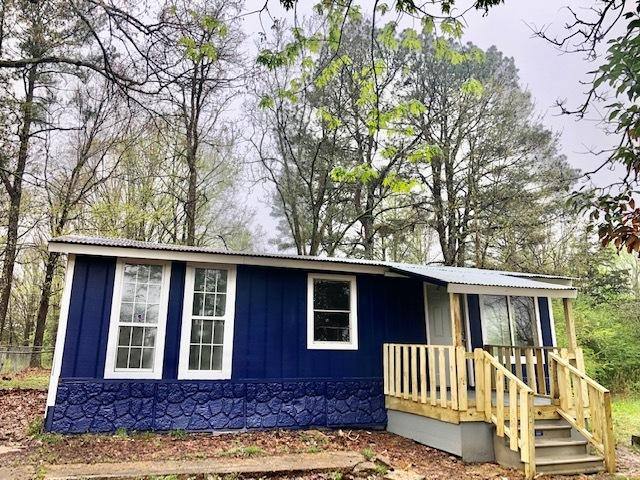 House for rent at 121 County Rd #736, Plantersville, MS 38862