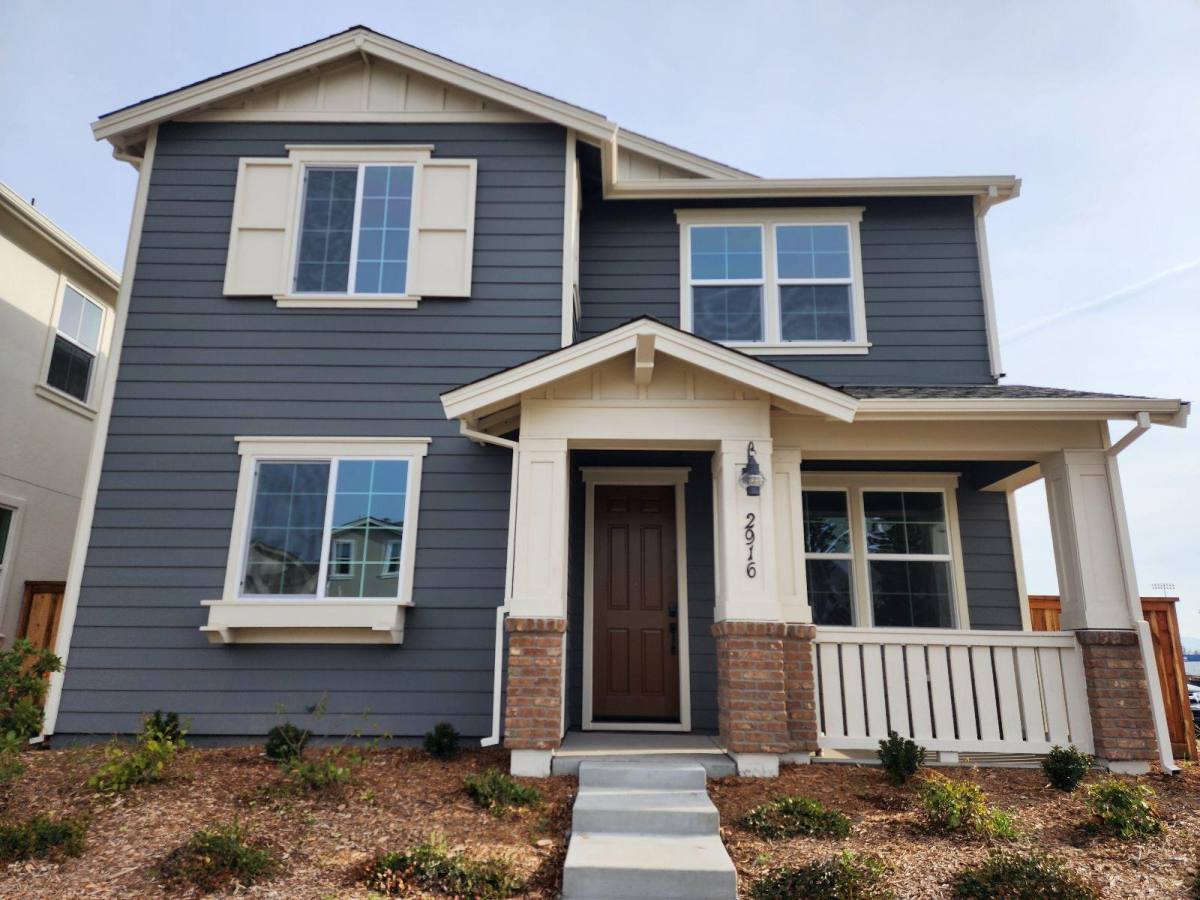 House for rent at 2916 Liscum St, Santa Rosa, CA 95407