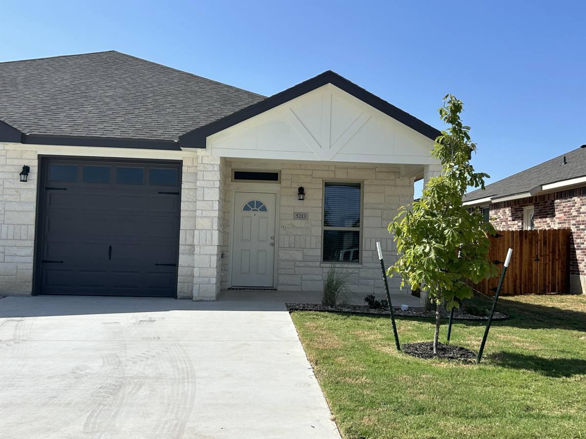Condo for rent at 5213 Rose Garden Loop, Killeen, TX 76541