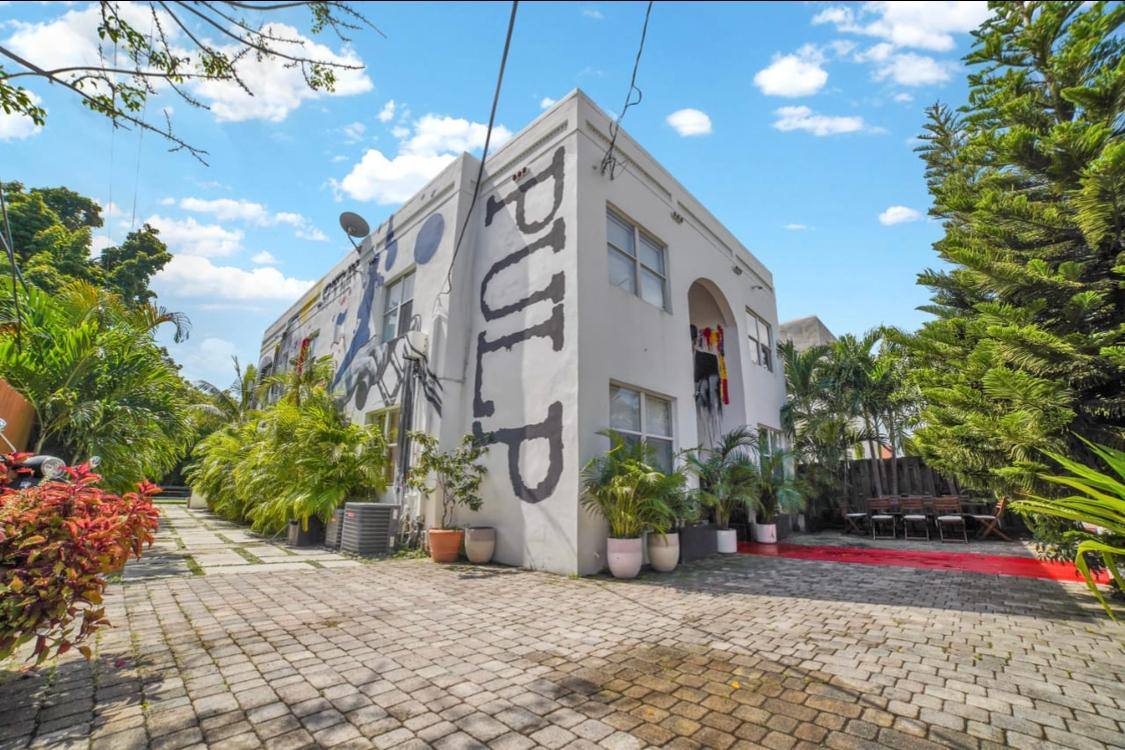 Apartment for rent at 524 NW 35th St #4, Miami, FL 33127
