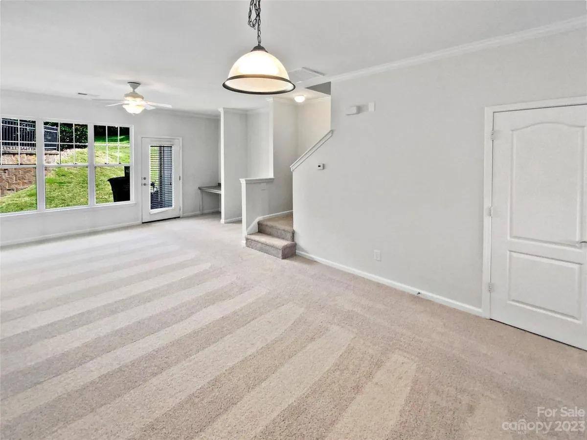 Townhouse for rent at Coventry Court, 13911 Warwick Castle Way, Charlotte, NC 28277