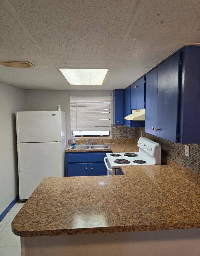 Apartment for rent at 321 Clifton Ave #303, Daytona Beach, FL 32117