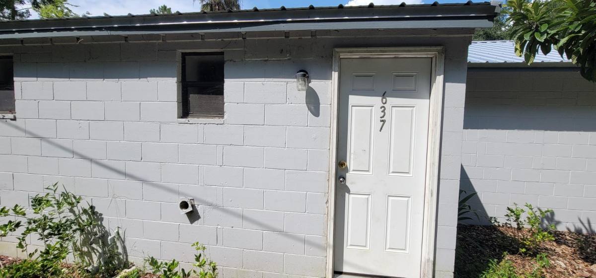 House for rent at Harris Land, 637 NE Waldo Rd, Gainesville, FL 32641
