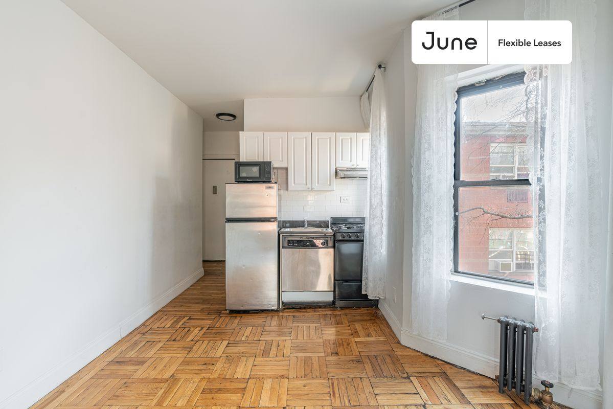 Apartment for rent at 715 E 5th St, New York, NY 10009