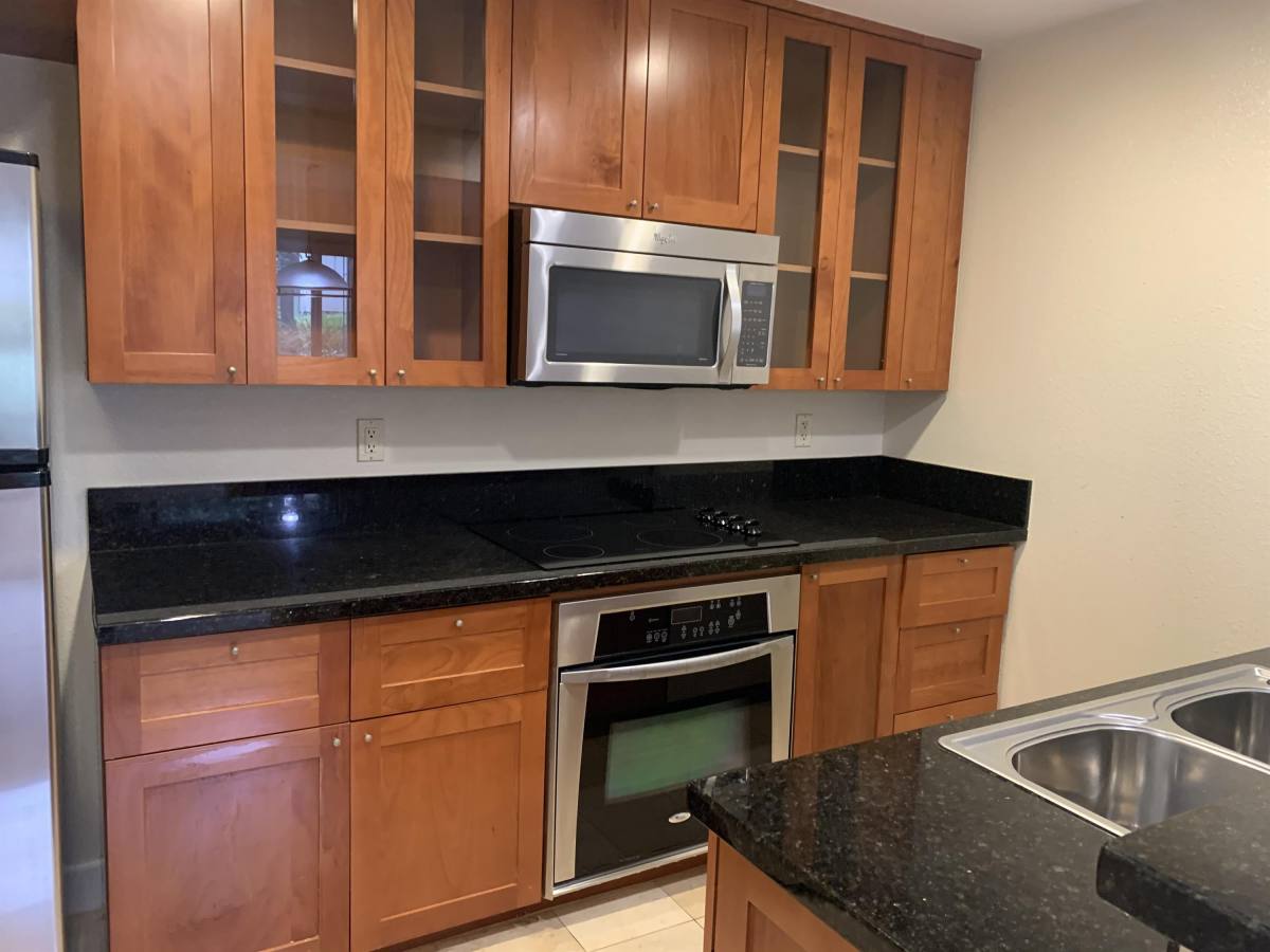 Condo for rent at Villa La Jolla, 3148 Via Alicante E, La Jolla, CA 92037