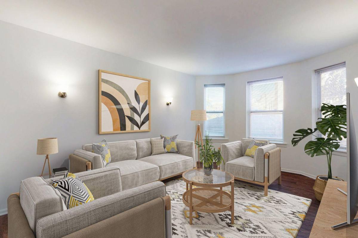 Apartment for rent at 925 E 46th St #1B, Chicago, IL 60653