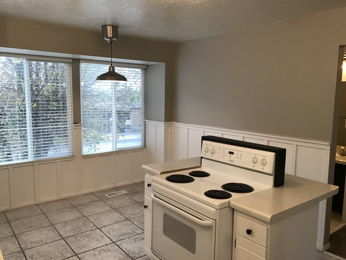 Apartment for rent at 1476 S Main St, Bountiful, UT 84010