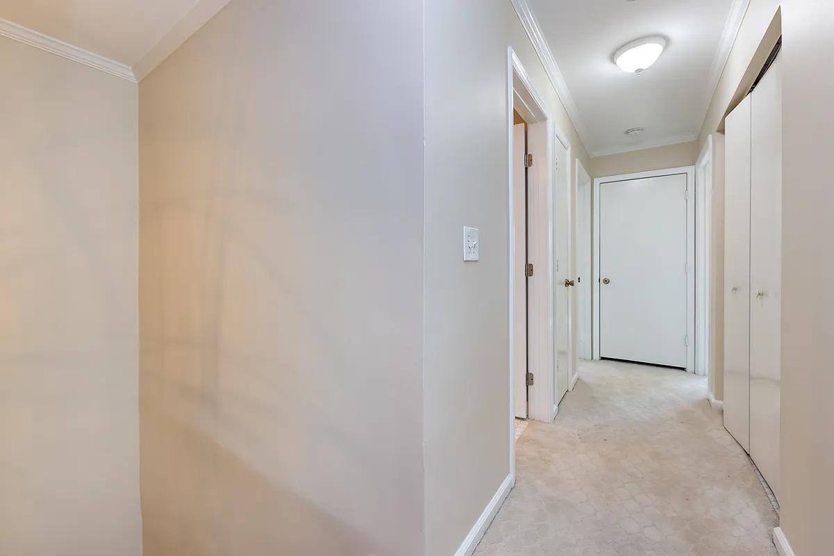 Apartment for rent at Myers Park Manor Condominiums, 430 Queens Rd #712, Charlotte, NC 28207