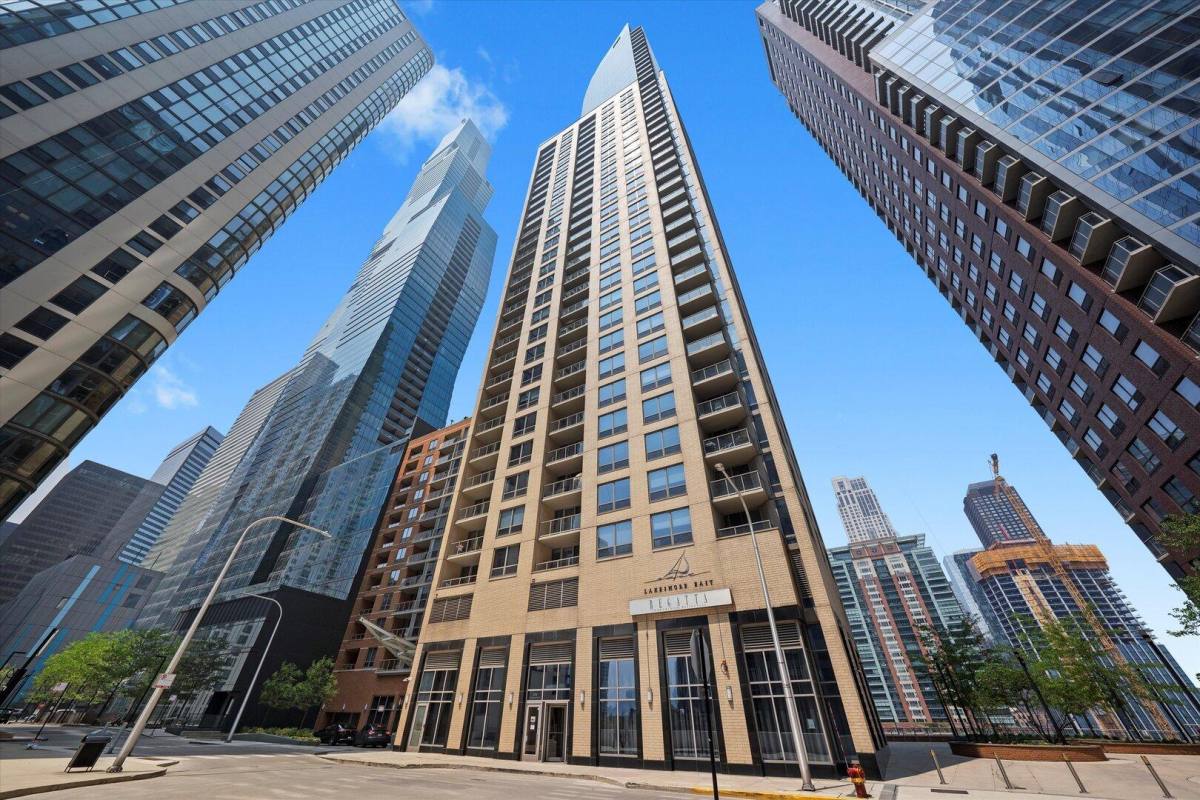 House for rent at 420 E Waterside Dr #407, Chicago, IL 60601