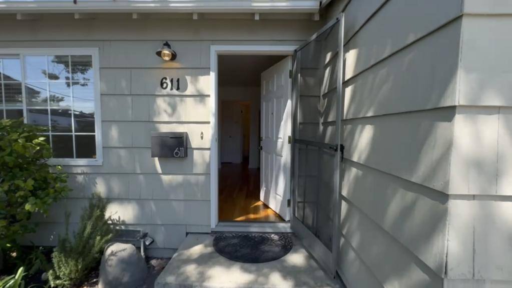 House for rent at Central Park, 611 Quartz St #1, Redwood City, CA 94061
