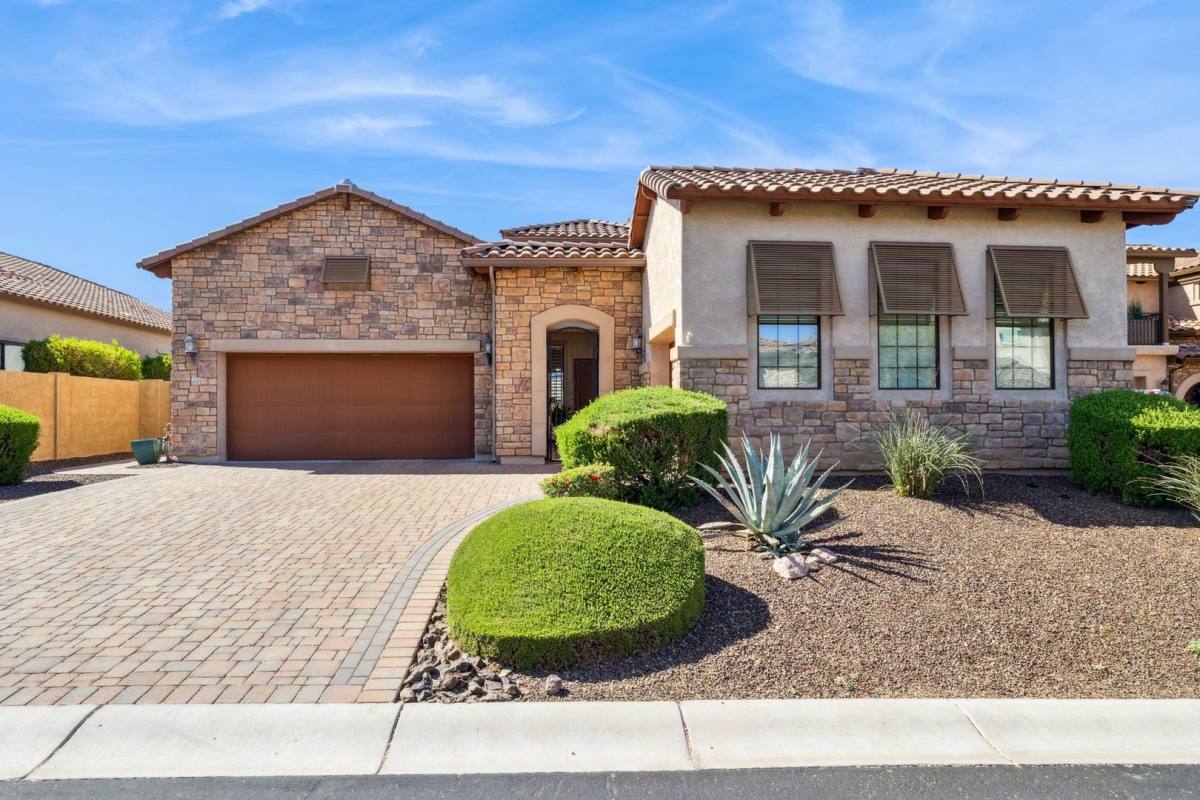 House for rent at 8515 E Lockwood St, Mesa, AZ 85207