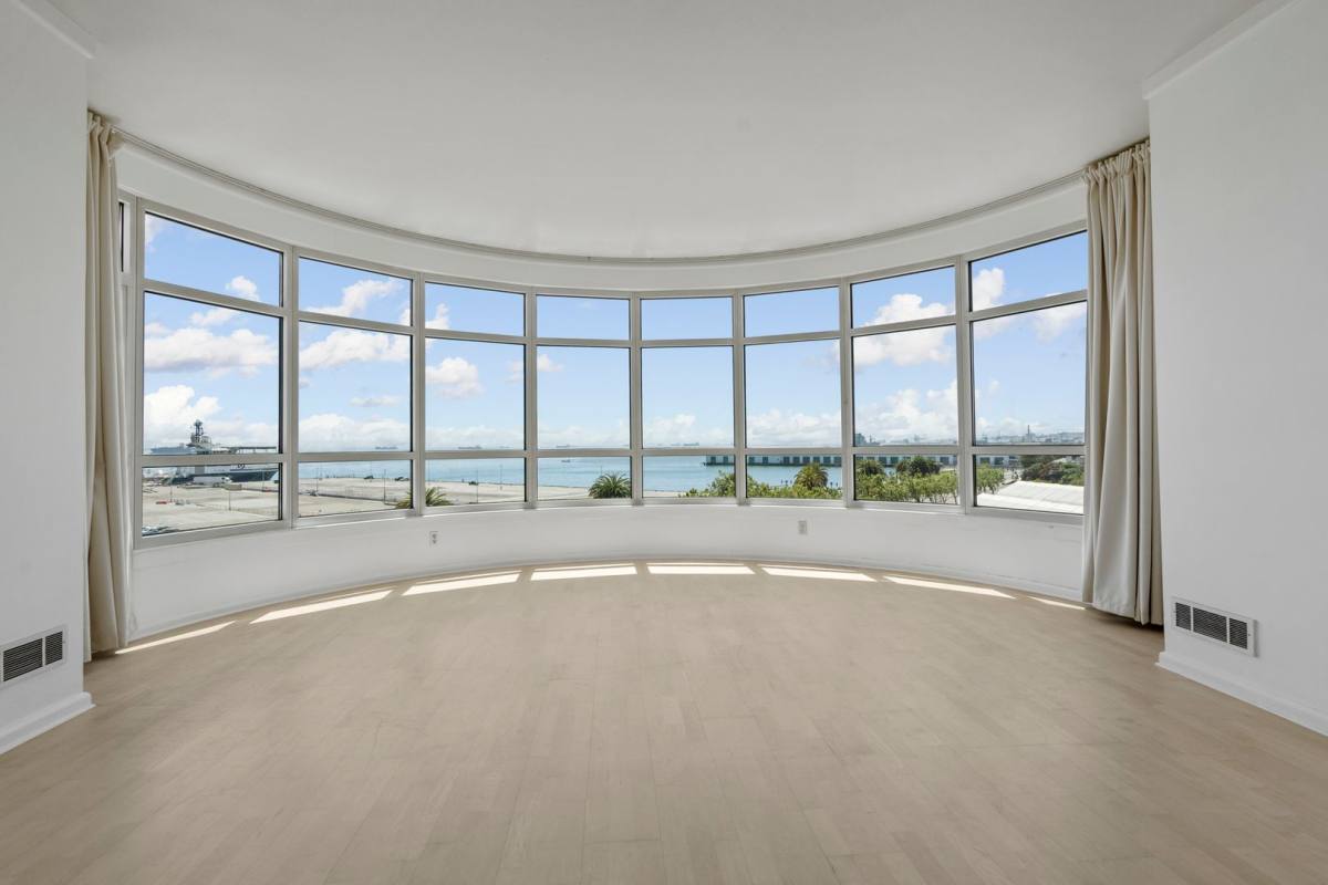 Condo for rent at 38 Bryant St, San Francisco, CA 94105