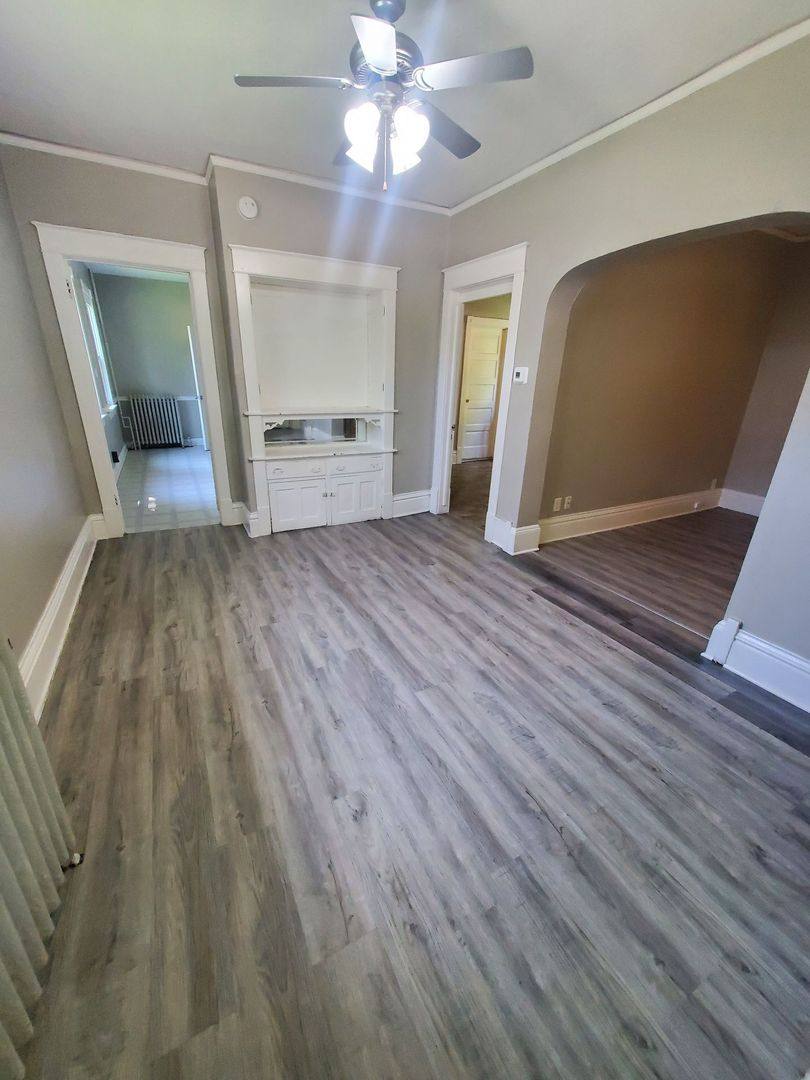House for rent at 1621 W Meinecke Ave, Milwaukee, WI 53206