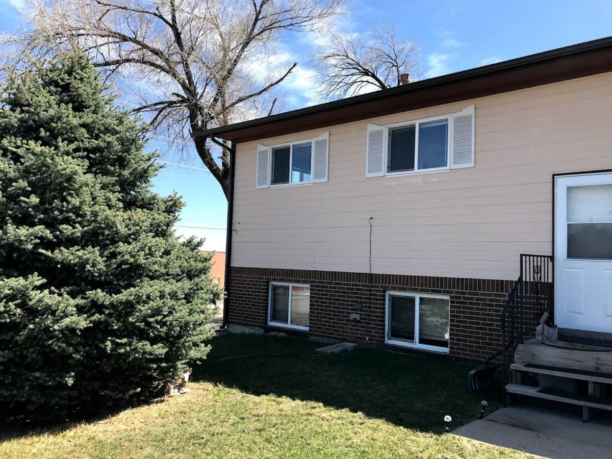 House for rent at 2002 W Iliff Ave, Englewood, CO 80110