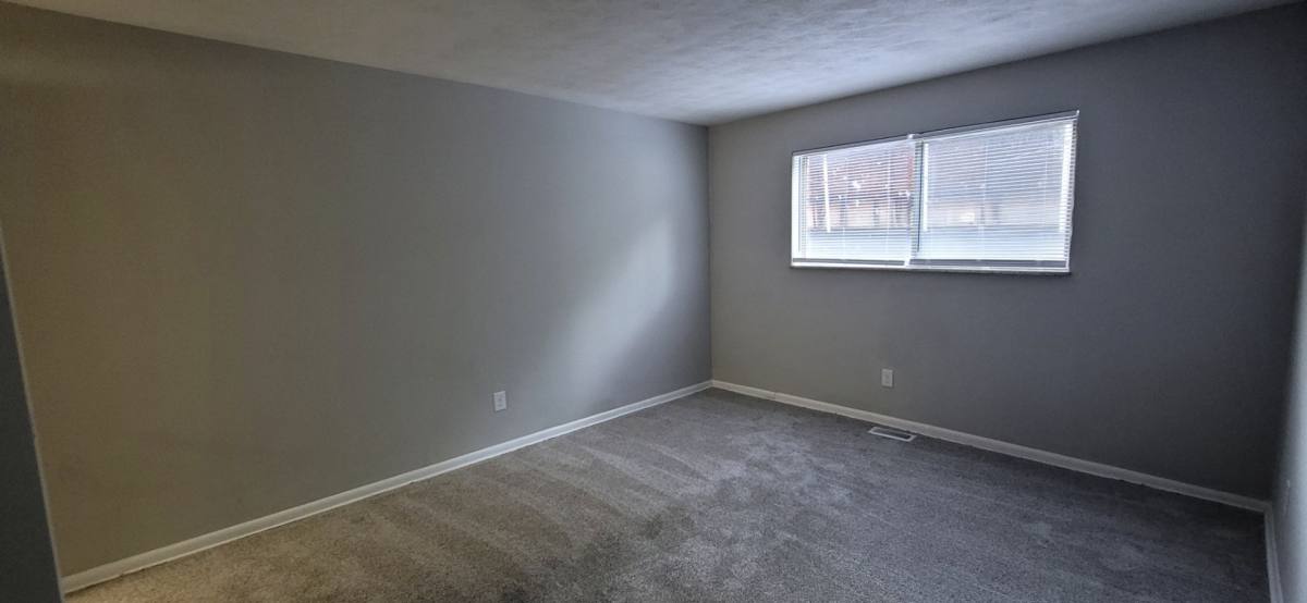 Apartment for rent at 3805 Briar Place, Dayton, OH 45405