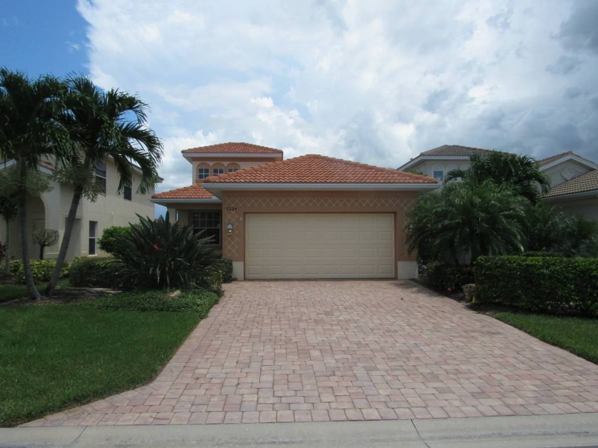 Apartment for rent at 9224 Astonia Way, Fort Myers, FL 33967