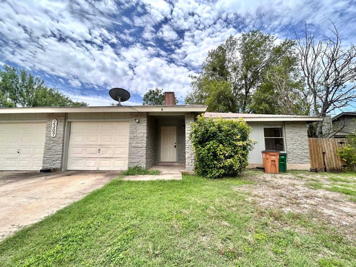 Apartment for rent at 2307 Singletree Ave, Austin, TX 78727
