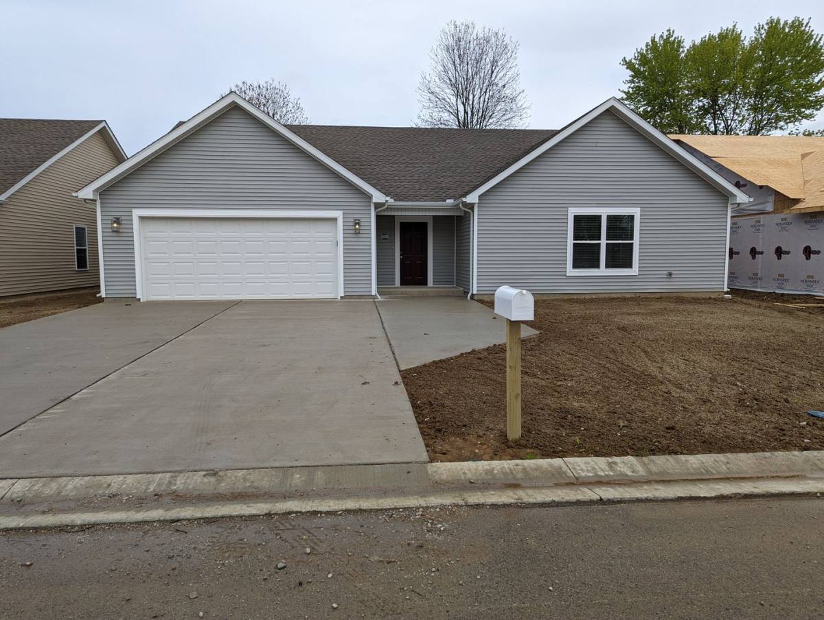 House for rent at 3762 Joy Circle E, Terre Haute, IN 47802