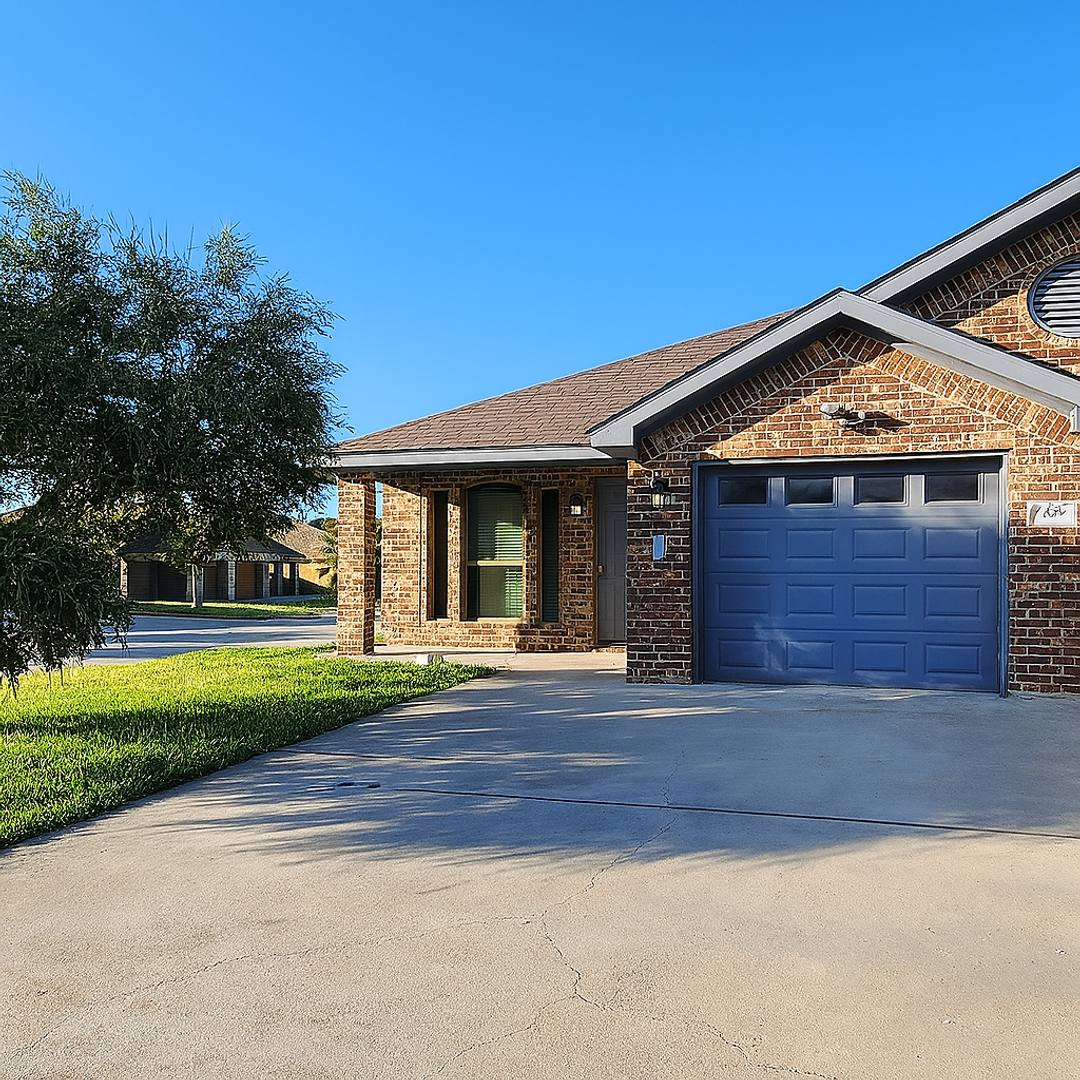 Townhouse for rent at 3104 A Lineage Loop, Killeen, TX 76549