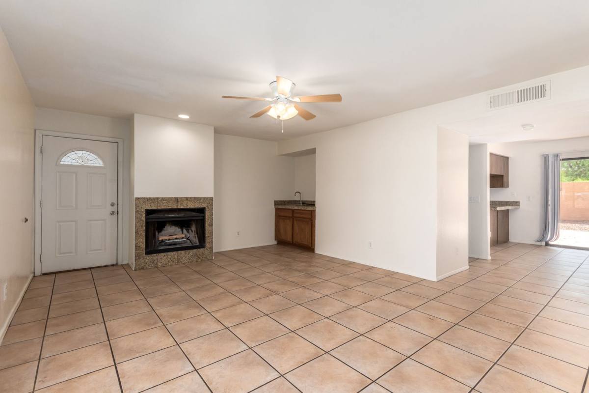 Apartment for rent at 13627 N Hamilton Dr, Fountain Hills, AZ 85268
