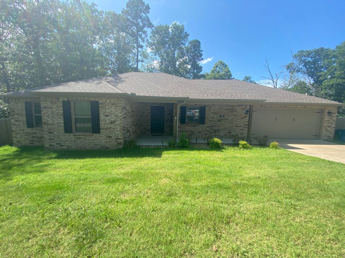 House for rent at 1 Elms Circle, Bella Vista, AR 72714