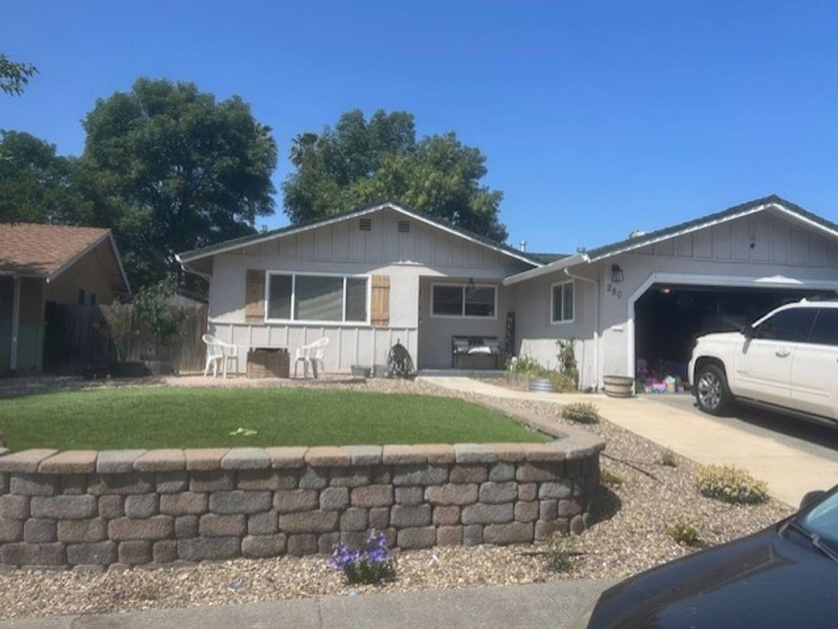 Apartment for rent at 280 Spindrift Way, Vacaville, CA 95687