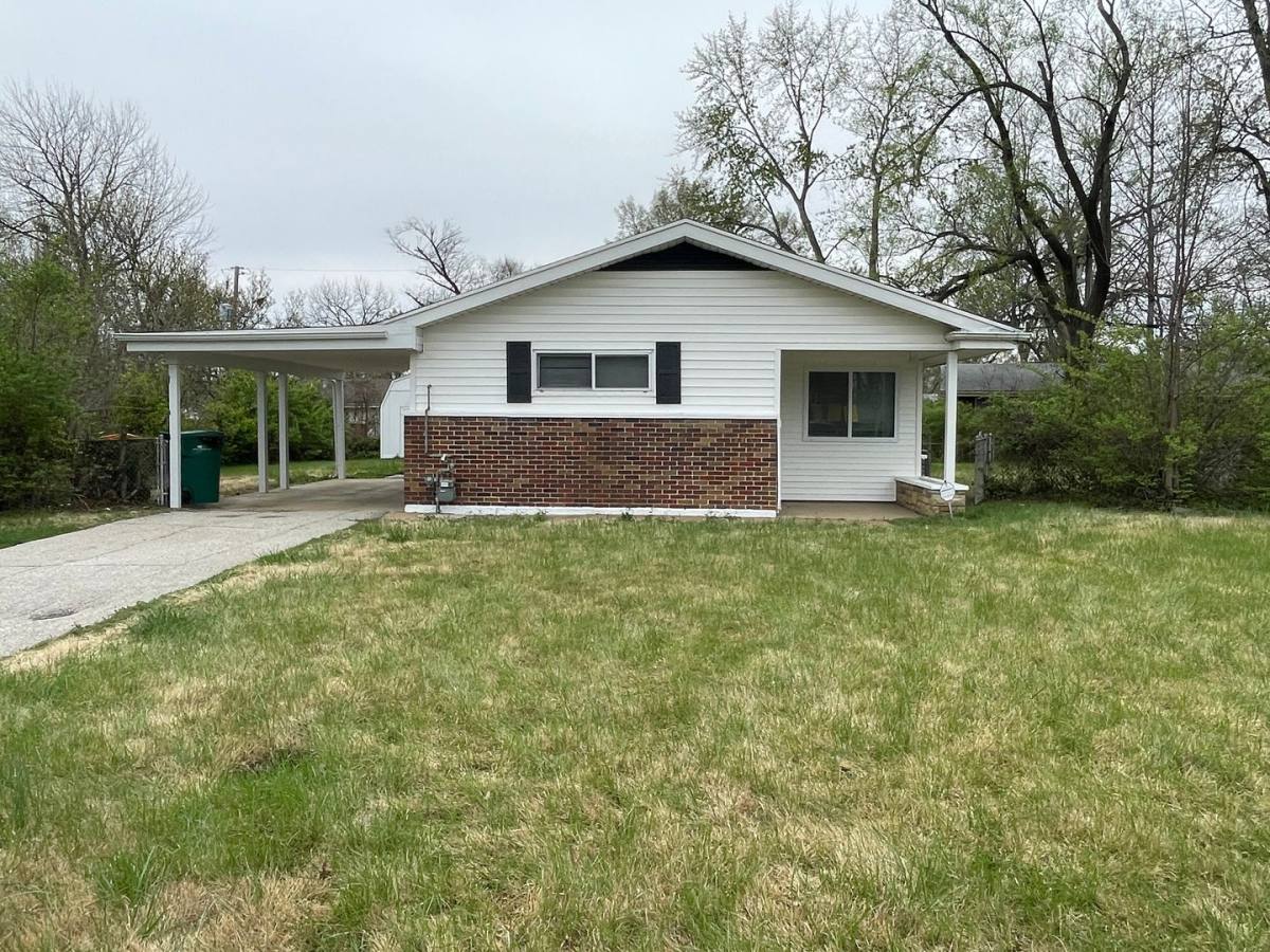 House for rent at 2213 Kerwin Dr, Saint Louis, MO 63136