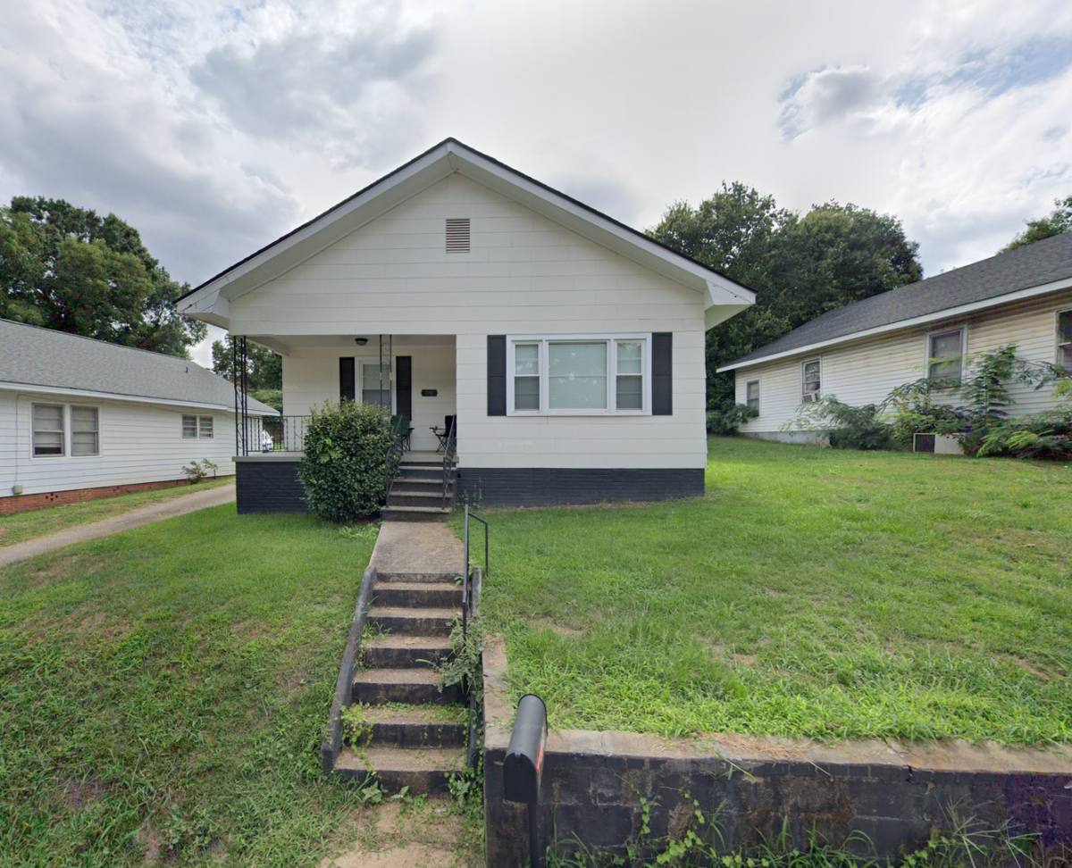 House for rent at 329 Ligon St, Greenville, SC 29605
